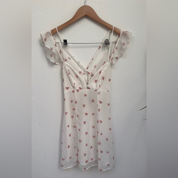 Forever 21 Dresses & Skirts - White Mini Dress
